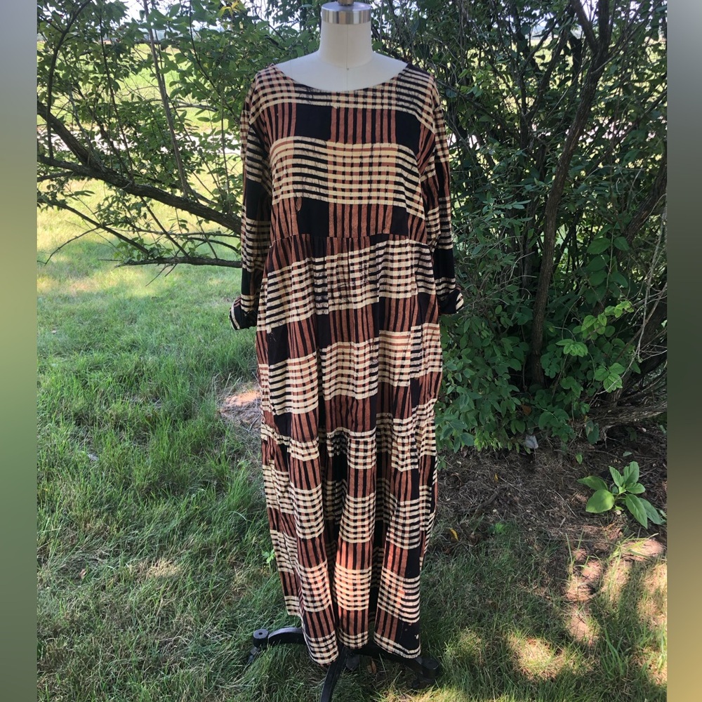 Tanzanian hand batiked voluminous dress 100% cotton